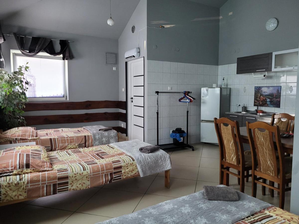 Sebar Hotel Gorzyce  Eksteriør billede