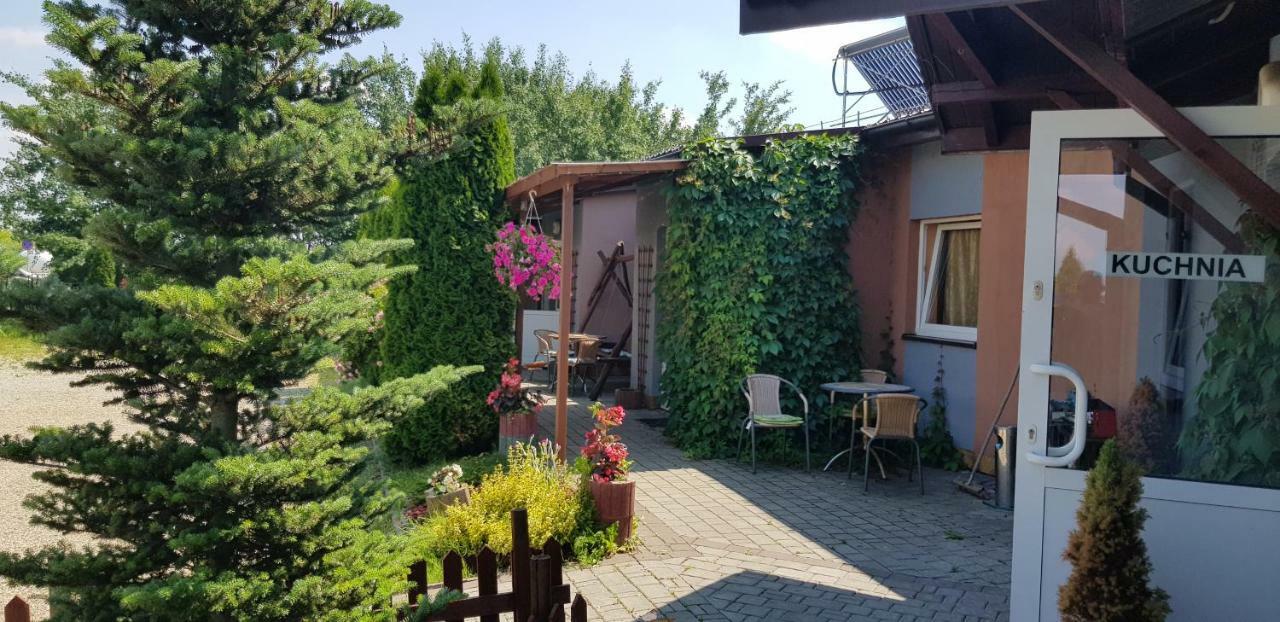 Sebar Hotel Gorzyce  Eksteriør billede